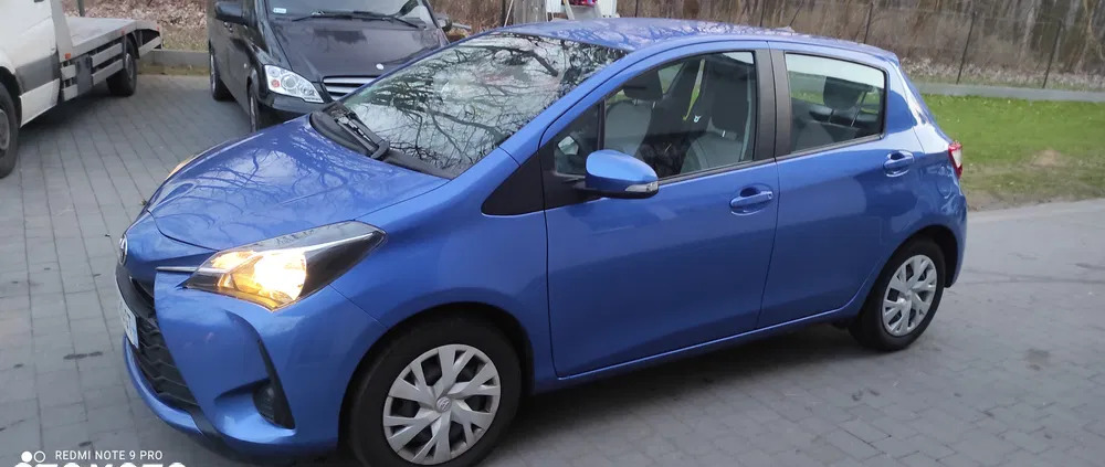 lubuskie Toyota Yaris cena 30000 przebieg: 52000, rok produkcji 2020 z Babimost